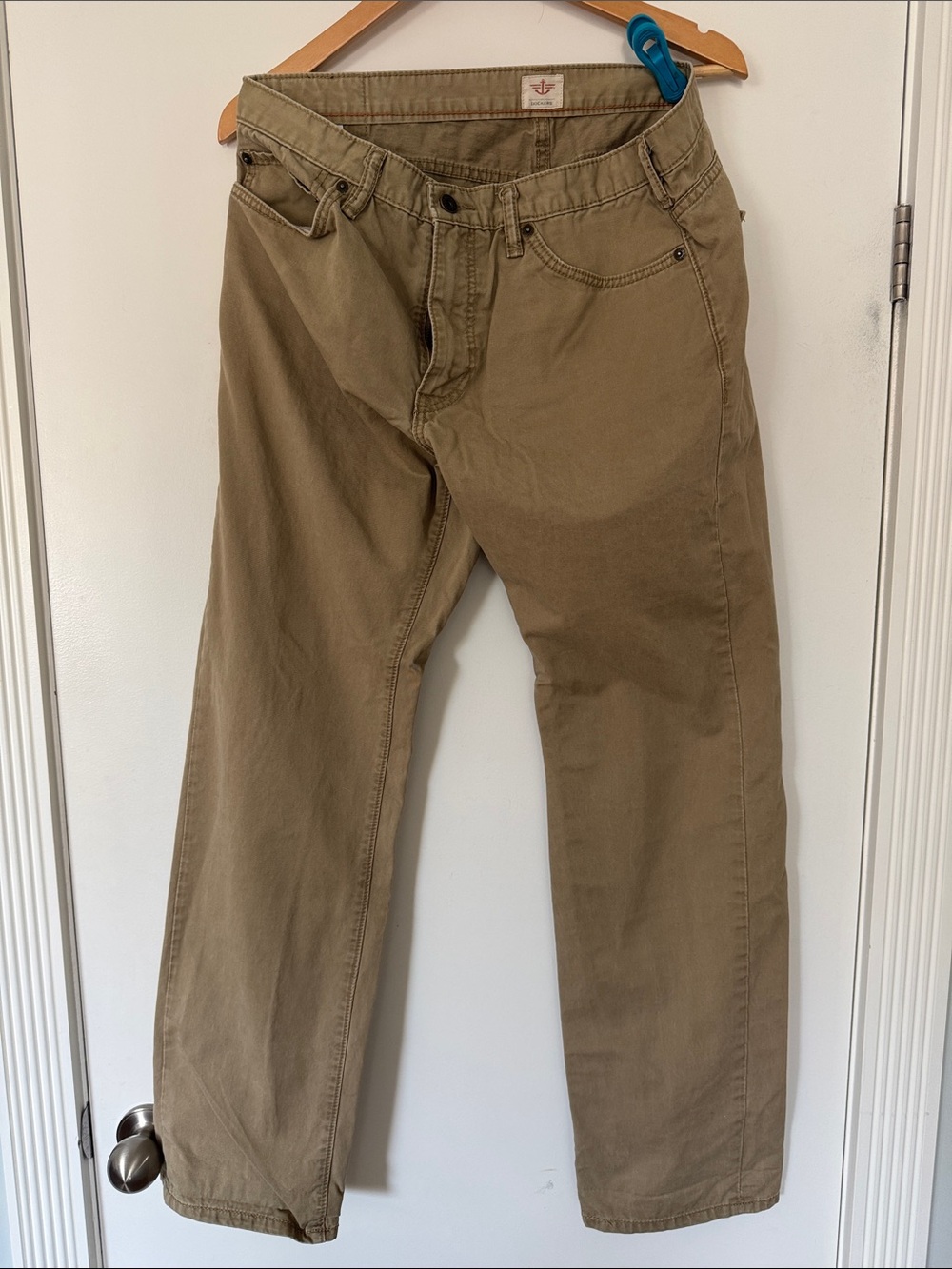 Dockers Men's Straight-Leg Chinos in Tan Brown